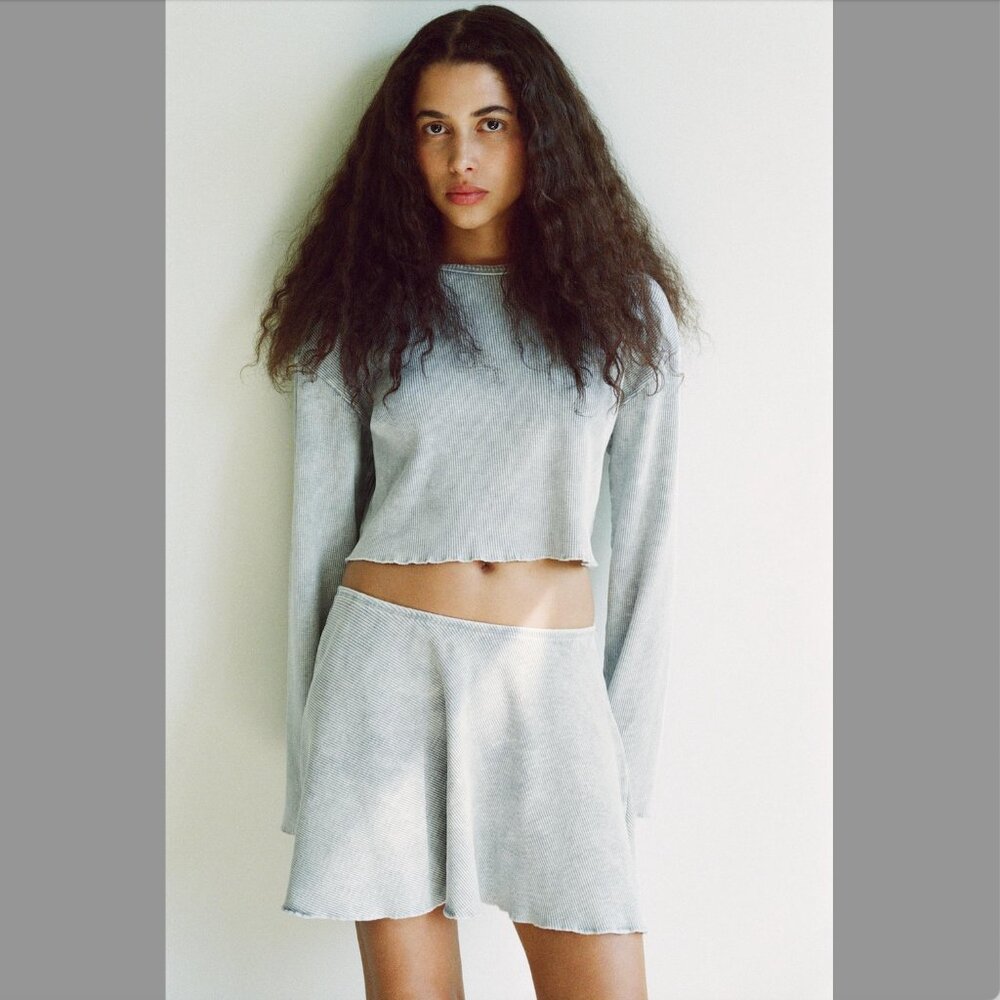 WASHED EFFECT RIBBED T-SHIRT + MINI SKIRT SET